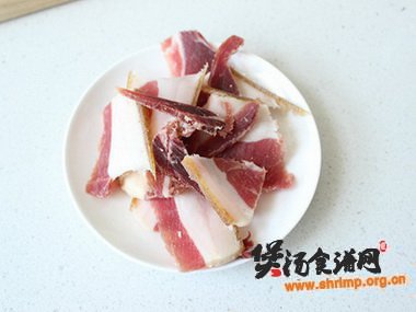 火腿时蔬汤的做法