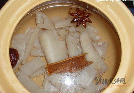 山药煲猪皮的做法