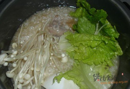 鸭肉莲藕粥的做法