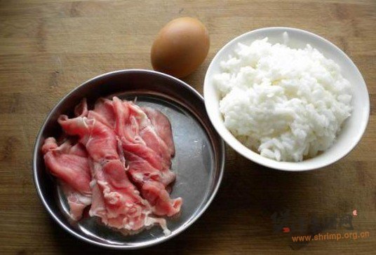 鸡蛋牛肉粥的做法