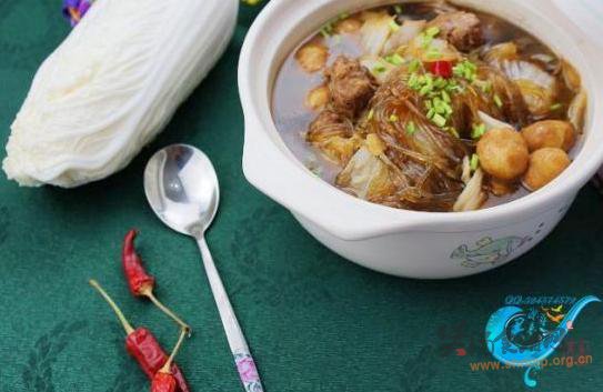 肉丸炖大白菜的做法
