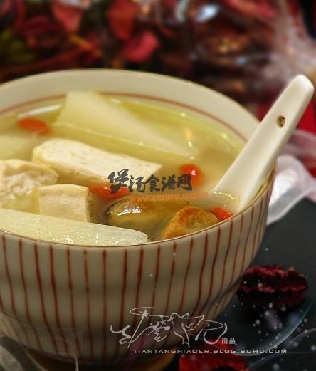 淡菜山药滋补汤的做法