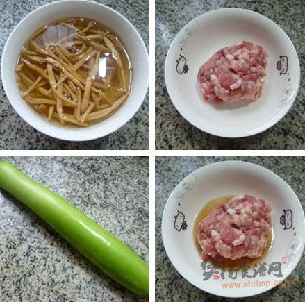 黄花菜肉丸子夜开花汤的做法