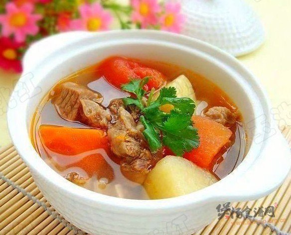 土豆番茄牛腩汤的做法