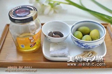 檀香橄榄麦冬绿茶的做法