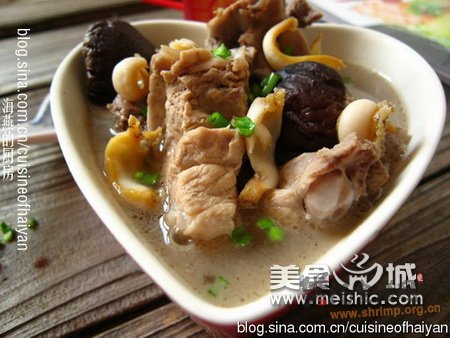 香菇龙骨煨鲍鱼的做法