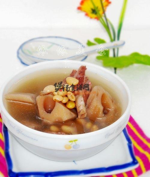 莲藕黄豆肉骨汤的做法