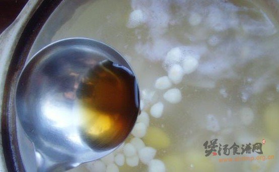 白果美肤汤的做法