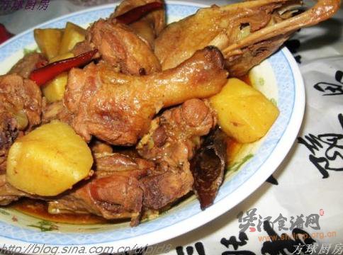 大鹅炖土豆的做法