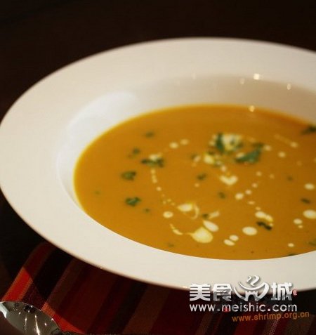 鲜辣南瓜浓汤的做法