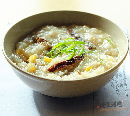 玉米香菇肉丝粥的做法