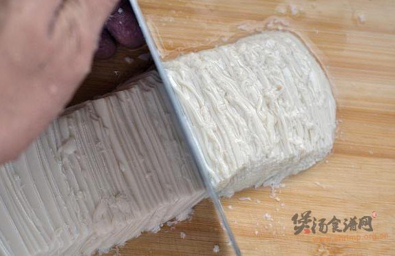 干贝内酯豆腐丝汤的做法