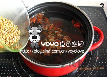 玫瑰茄圣女果花粉汤的做法