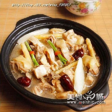沙参淮山浸滑鸡的做法