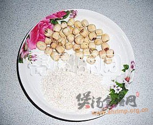 莲子糯米粥的做法