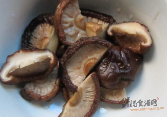 青菜香菇汤的做法