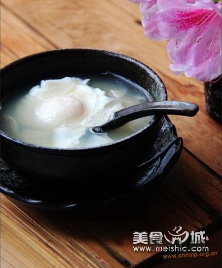 腐竹百合鸡蛋糖水的做法