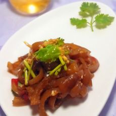 香菜拌猪皮的做法 香菜拌猪皮的做法