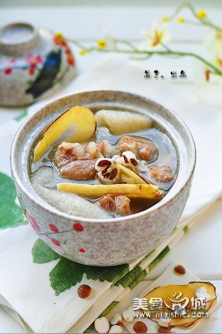 竹荪葛根海底椰清热消脂利湿汤的做法