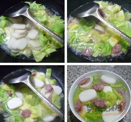 香肠圆白菜年糕汤的做法