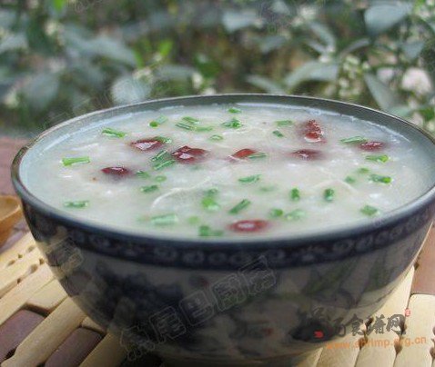 红枣咸鸡粥的做法