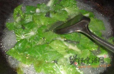 青菜肉片蛋汤的做法