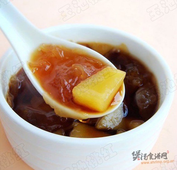 红糖苹果银耳汤的做法