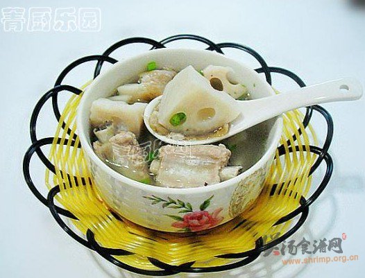 菜脯莲藕煲排骨的做法
