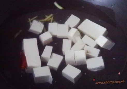 蟹壳豆腐汤的做法