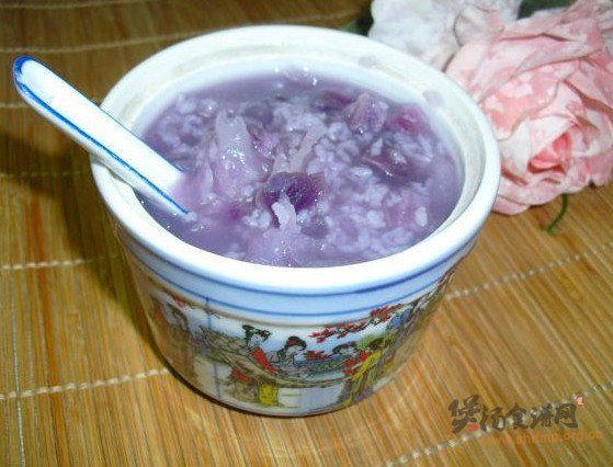 银耳紫薯粥的做法