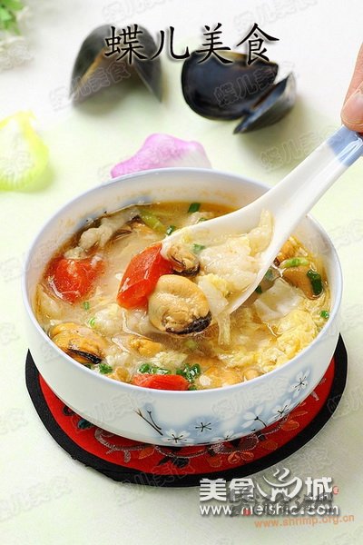 海虹番茄鸡蛋疙瘩汤的做法