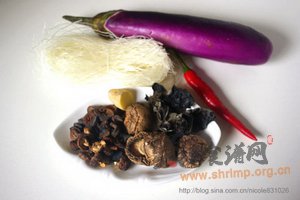 五福素斋煲的做法