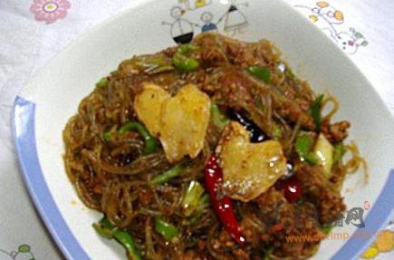 粉丝肉末煲的做法