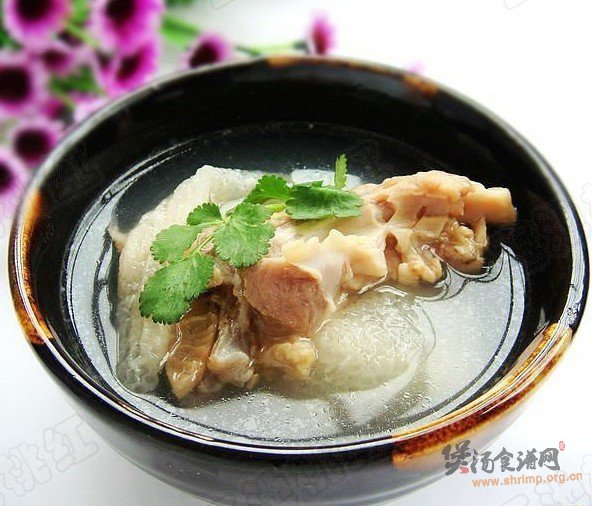 竹荪排骨汤的做法