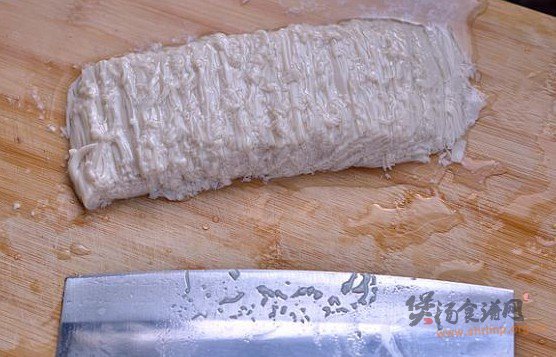 干贝内酯豆腐丝汤的做法