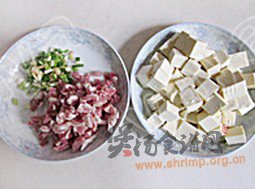 枸杞咸肉豆腐汤的做法