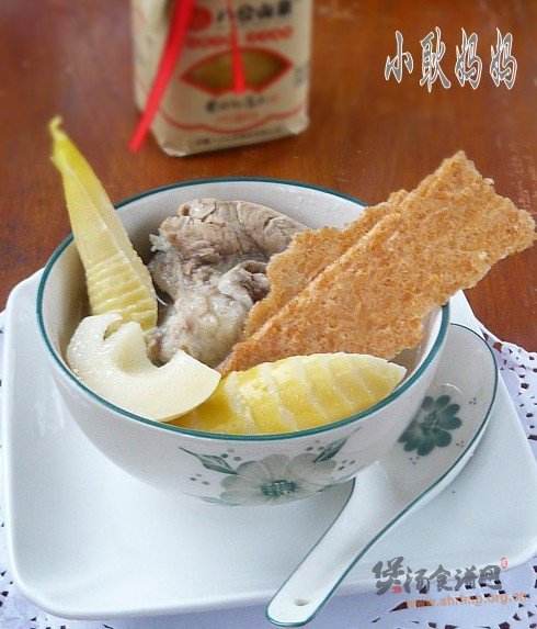 排骨锅巴汤的做法