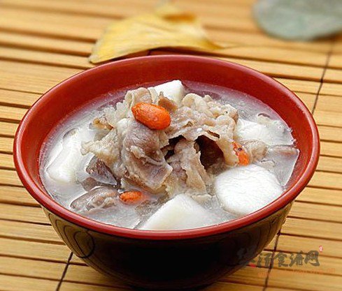 山药羊肉煲的做法