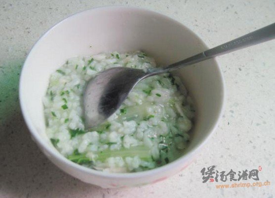 白菜大眼鱼粥的做法