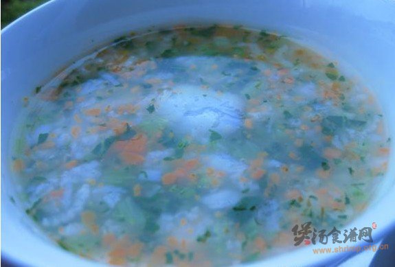 胡萝卜鳕鱼粥的做法