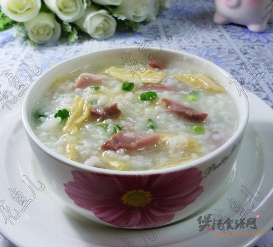 腐竹咸肉大米粥的做法