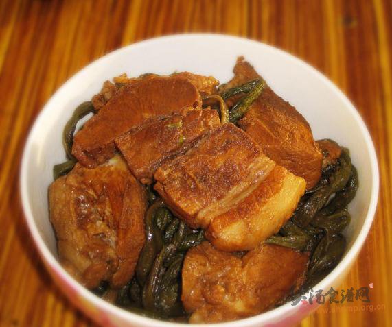 五花肉炖干豆角的做法