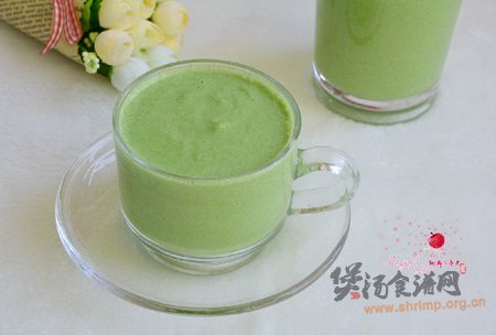 西兰花巴旦木精力汤的做法