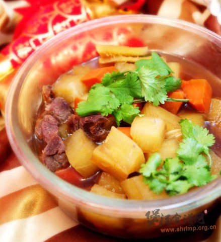萝卜牛肉煲的做法