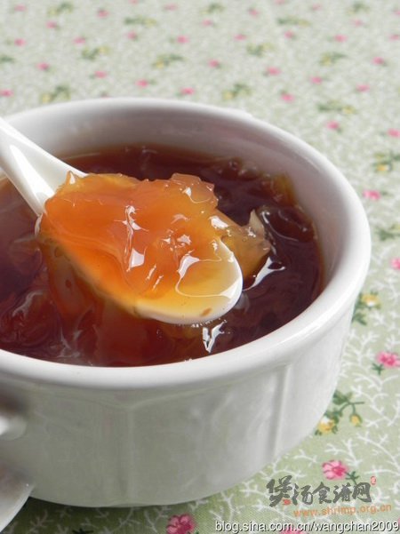 椰糖银耳糖水的做法