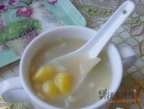 白果美肤汤的做法