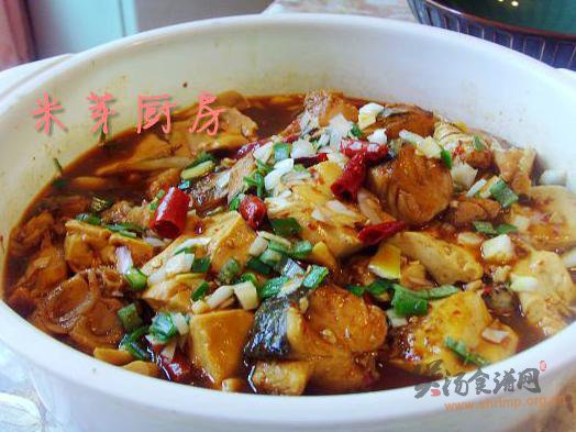 啤酒鱼炖豆腐的做法