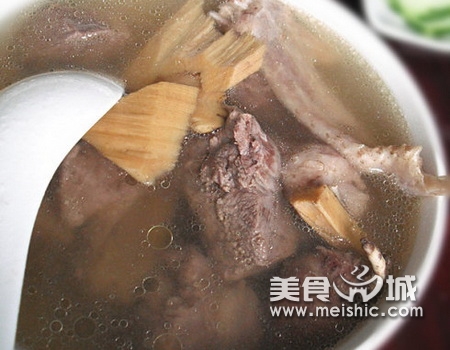 七指毛桃炖老鸭的做法