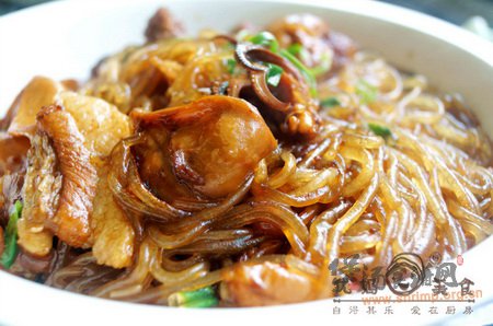 红烧鱿鱼粉丝煲的做法