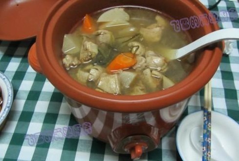 酸萝卜鸭煲的做法